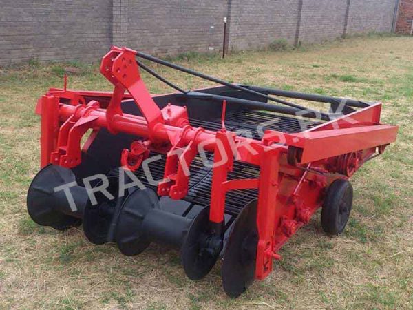 Potato Harvester In Kenya